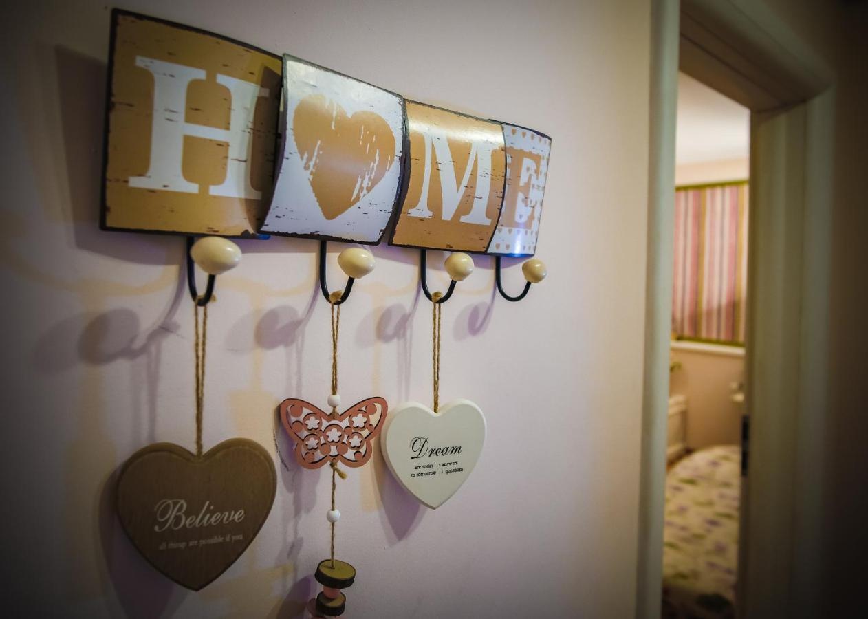 Mozaic Home Bucureşti Phòng bức ảnh